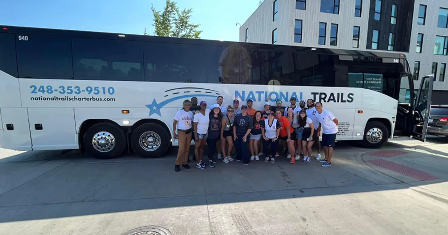 CharterBus15
